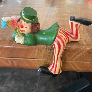 Enesco clown shelf sitter